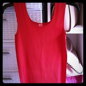 Red Camisole/Tank Size Large